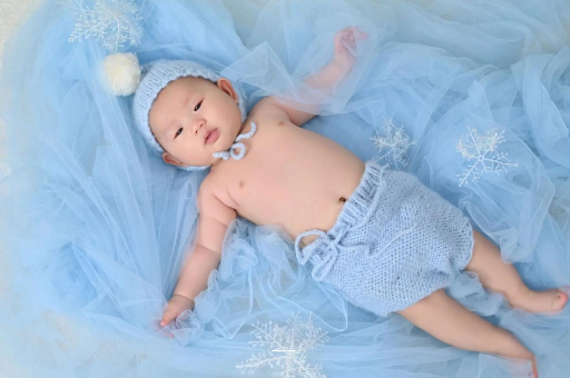 黑河孕妇三个月肚子多大